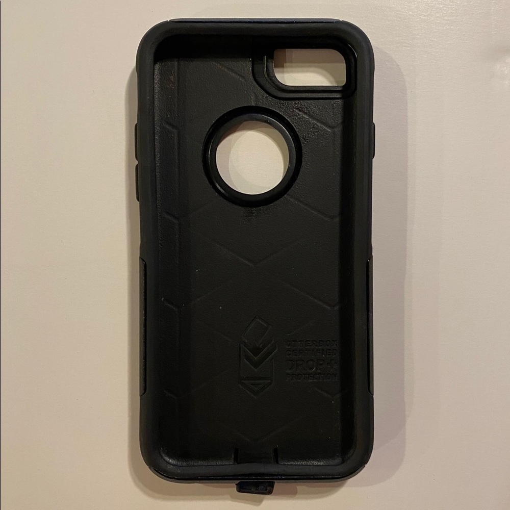 Otterbox iPhone 7 Commuter case (Black)